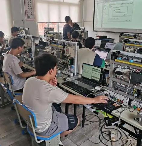 PLC教学培训(图1)
